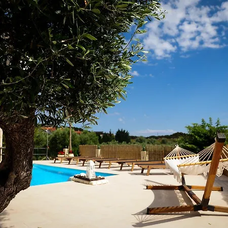 Villa Azalia Hanioti Halkidiki *